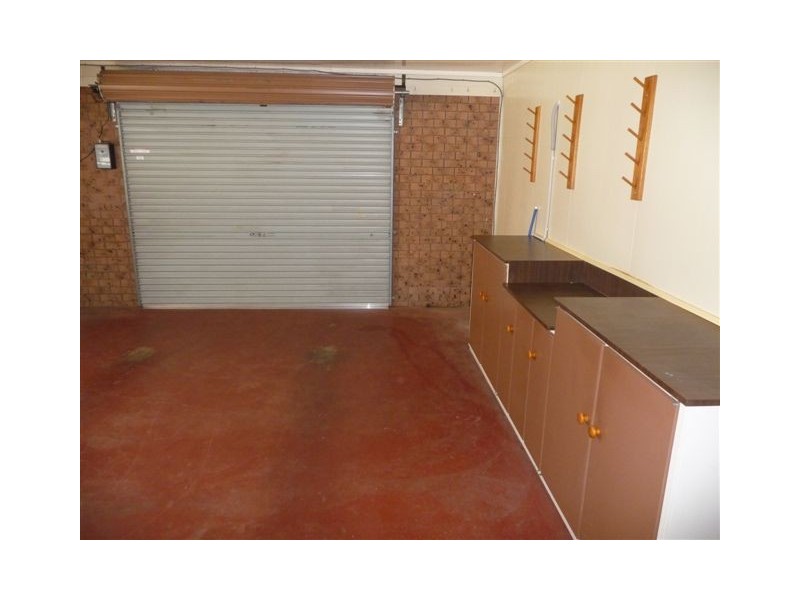 25 Friend Street, Harristown QLD 4350