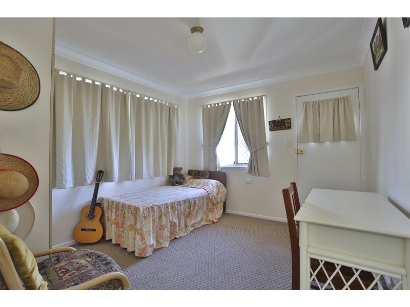 8 Roessler Street, Rangeville QLD 4350