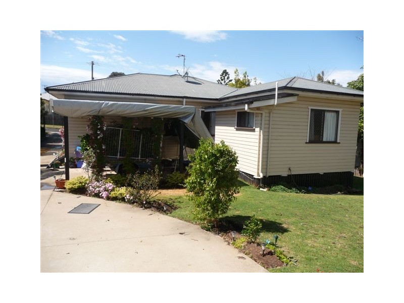 105 Stuart Street, North Toowoomba QLD 4350