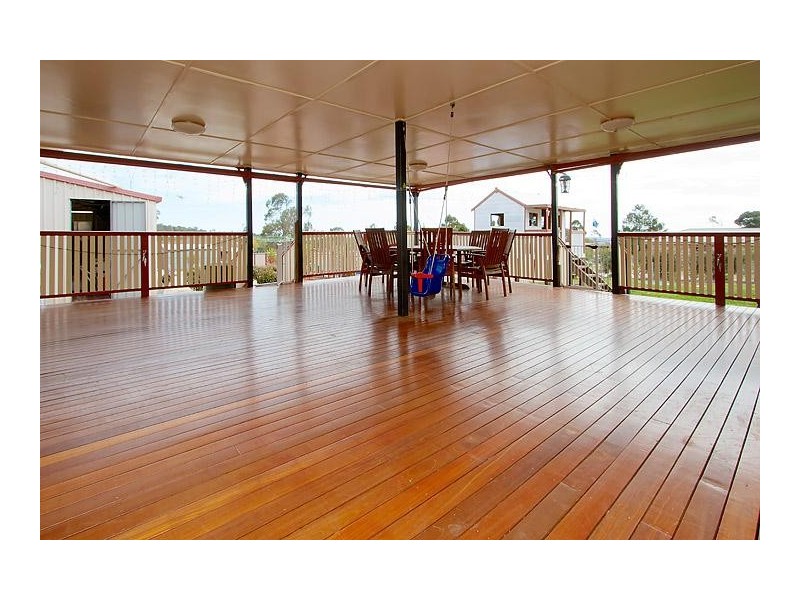 1 Tarranganda Court, Glenvale QLD 4350