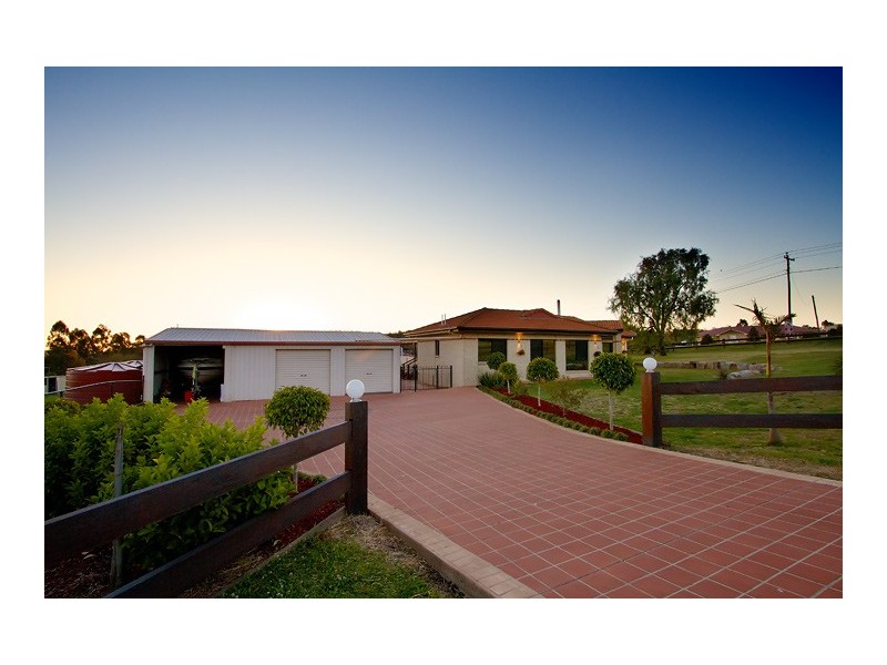 1 Tarranganda Court, Glenvale QLD 4350
