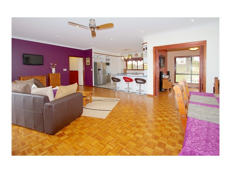 1 Tarranganda Court, Glenvale QLD 4350