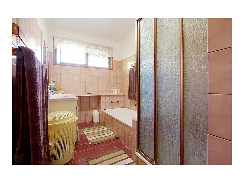 7 Sylvan Court, Glenvale QLD 4350