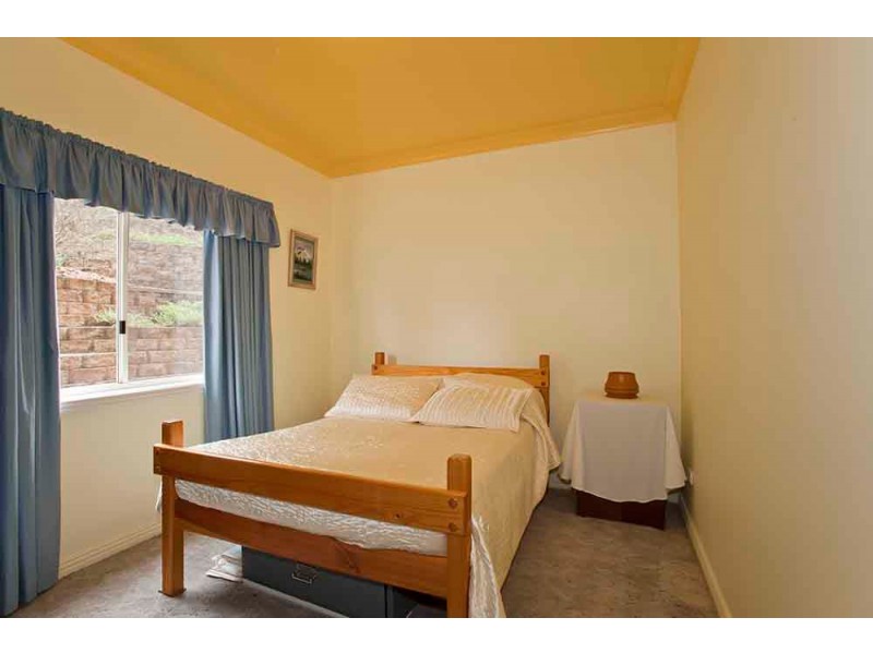 41 Skyline Drive, Blue Mountain Heights QLD 4350