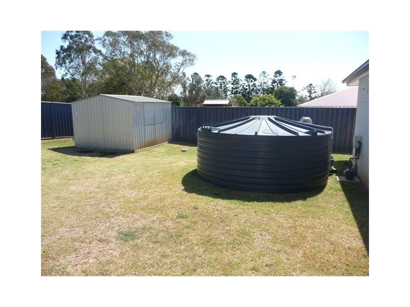 7A Esmond Street, Rockville QLD 4350