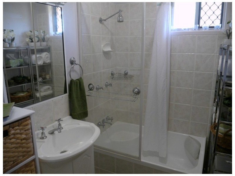 1/14 Ascot Street, Newtown QLD 4350