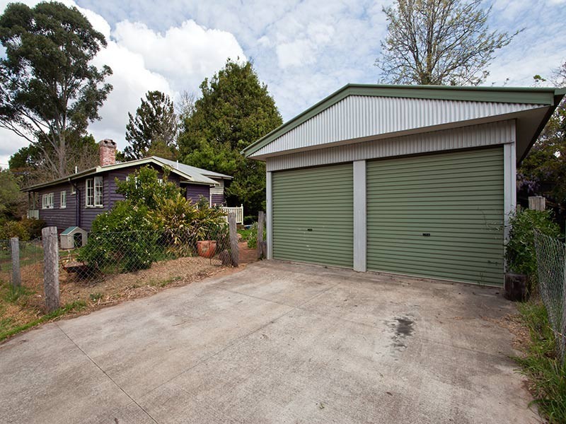 25 Anzac Avenue, Newtown QLD 4350