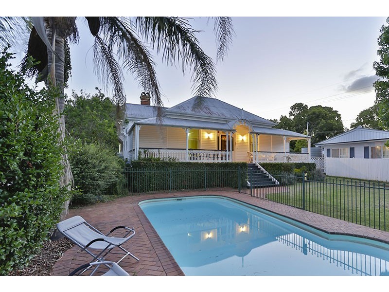 36 Seaton Street, South Toowoomba QLD 4350