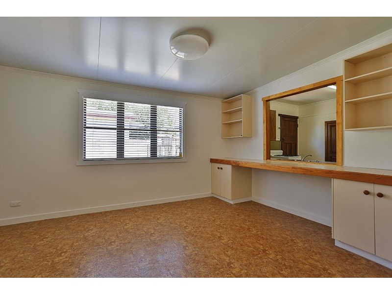 8 Campbell Street, East Toowoomba QLD 4350