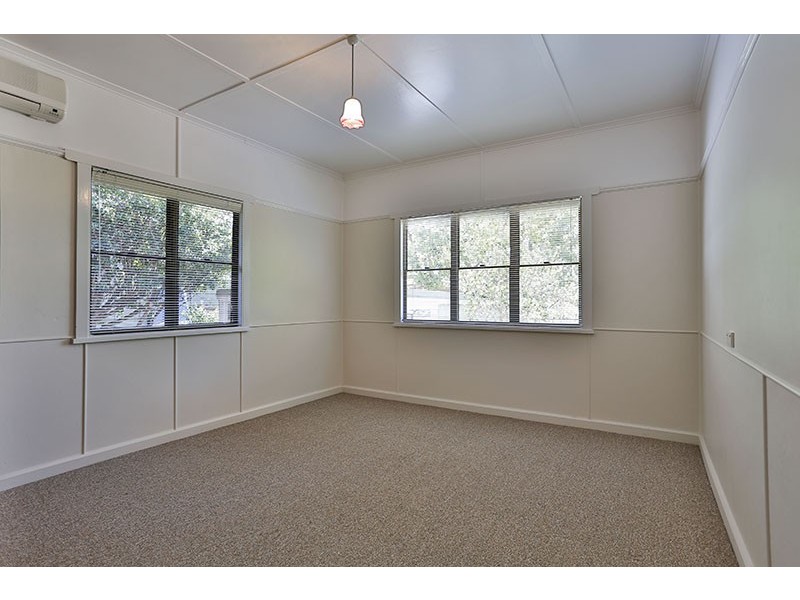 8 Campbell Street, East Toowoomba QLD 4350