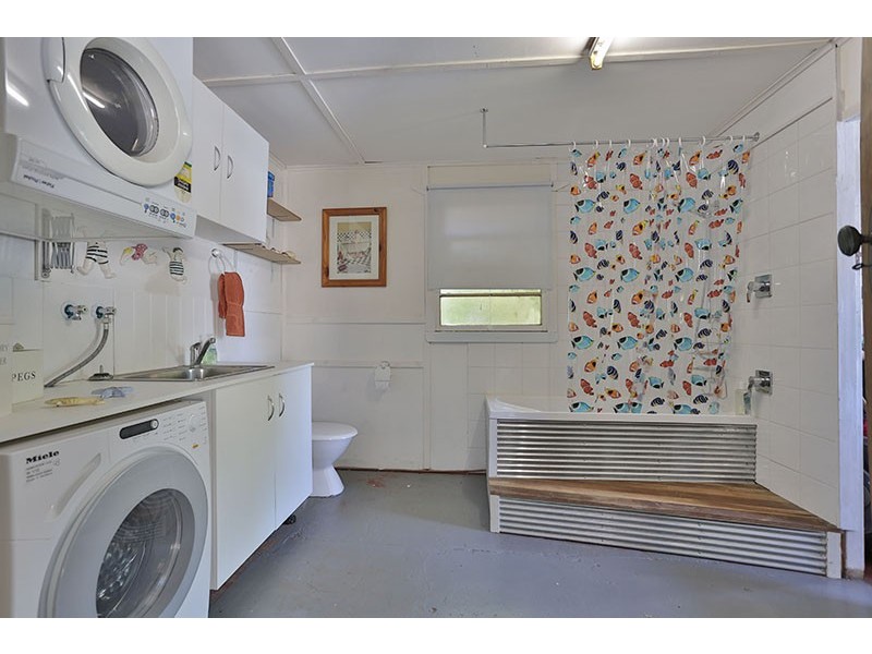 33 McIntyre Street, Centenary Heights QLD 4350