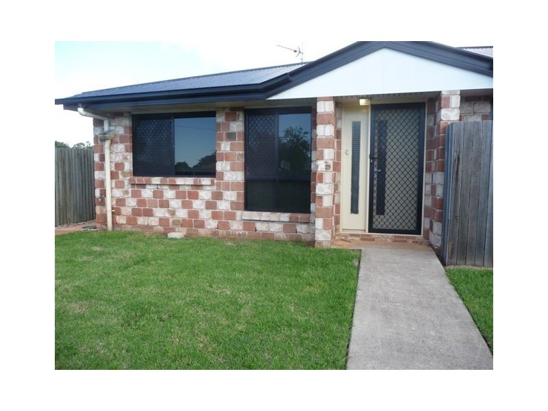 3/214 Taylor Street, Newtown QLD 4350