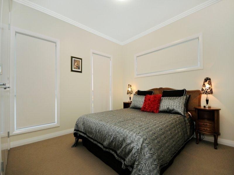4 Gwenda Drive, Westbrook QLD 4350