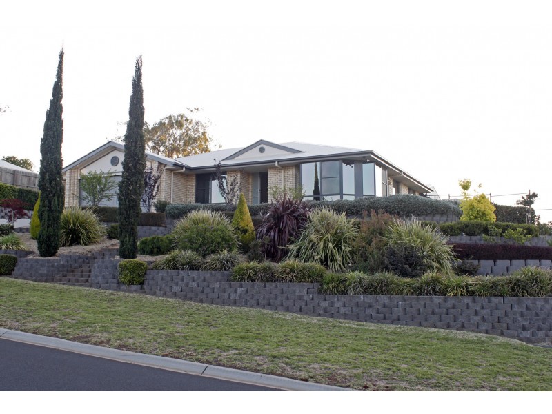 11 Edwin Street, Westbrook QLD 4350