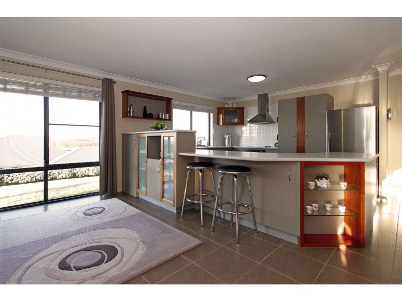 11 Edwin Street, Westbrook QLD 4350