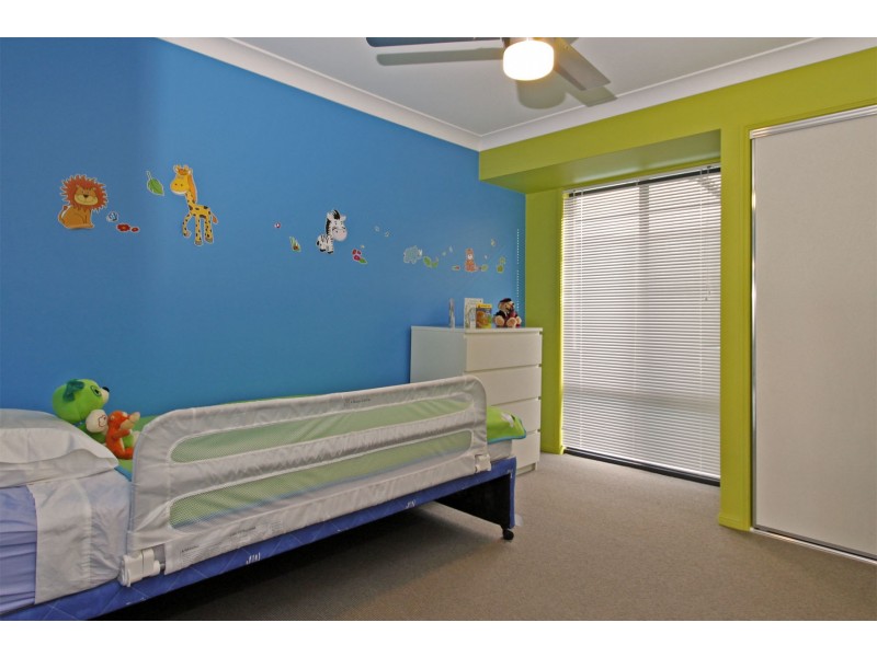 11 Edwin Street, Westbrook QLD 4350