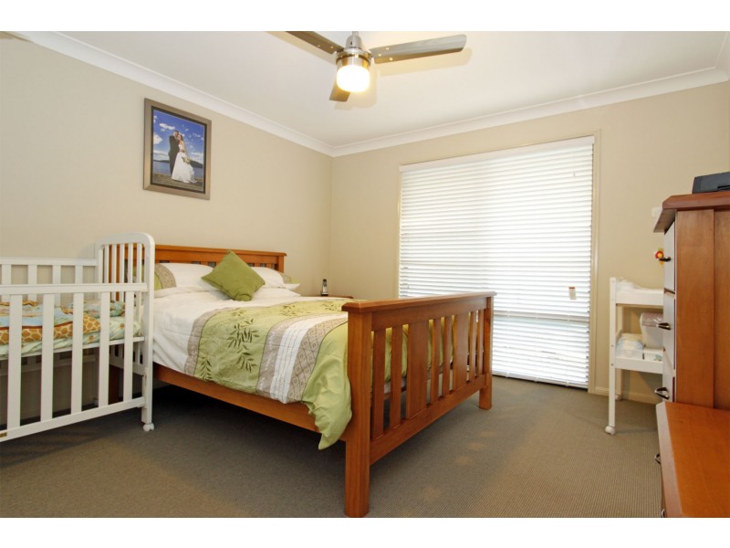 11 Edwin Street, Westbrook QLD 4350