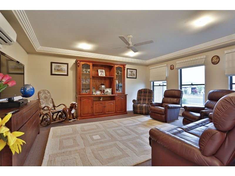 7 Whitman Street, Westbrook QLD 4350