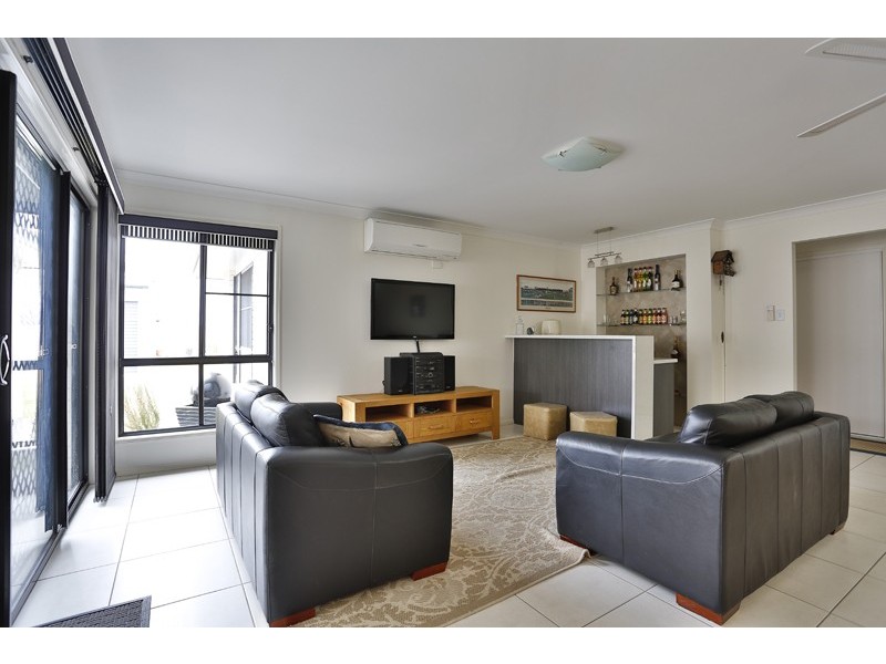 7 Whitman Street, Westbrook QLD 4350