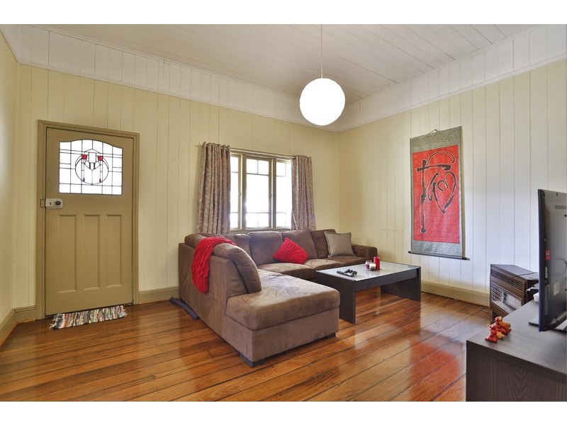 253 Geddes Street, Centenary Heights QLD 4350