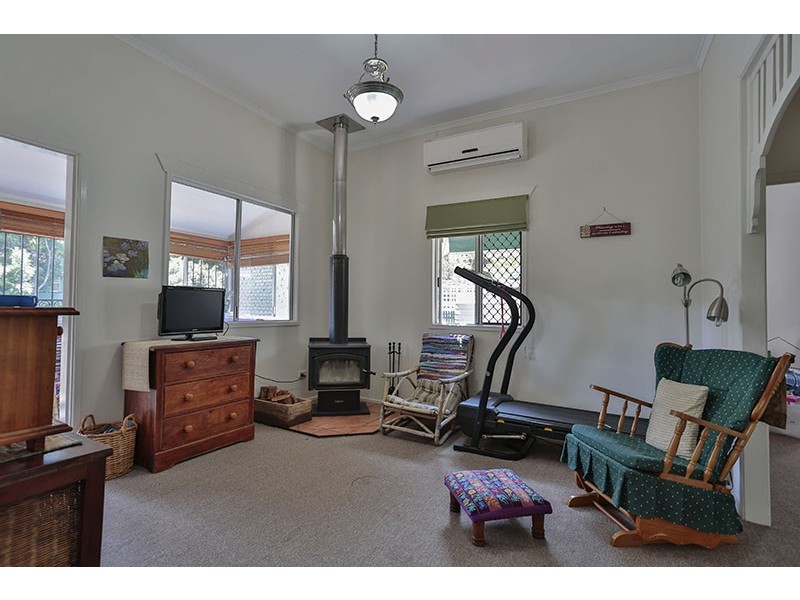 4 George Street, East Toowoomba QLD 4350