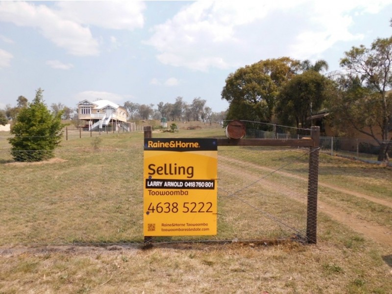 2205 Toowoomba Cecil Plains Road, Biddeston QLD 4401