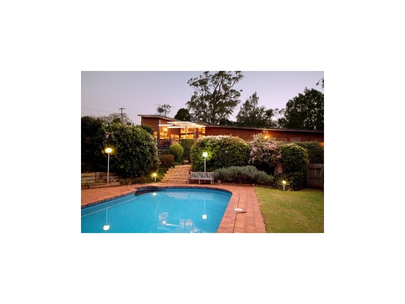 24 Murphys Creek Road, Blue Mountain Heights QLD 4350