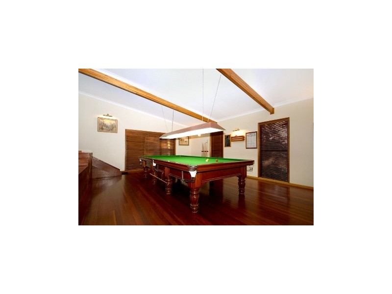 24 Murphys Creek Road, Blue Mountain Heights QLD 4350