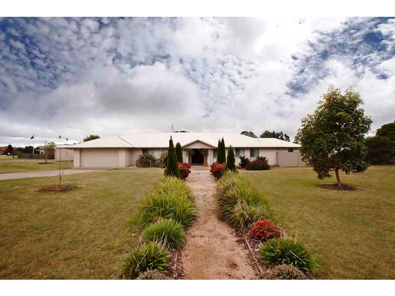 32 Bunya View Drive, Highfields QLD 4352