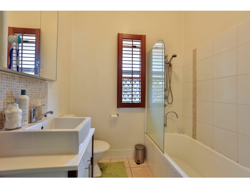 4 George Street, East Toowoomba QLD 4350