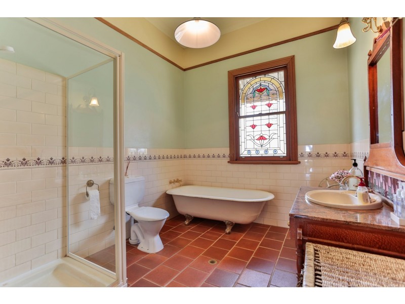 183 South Street, South Toowoomba QLD 4350