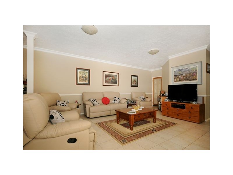 313 Ramsay Street, Middle Ridge QLD 4350