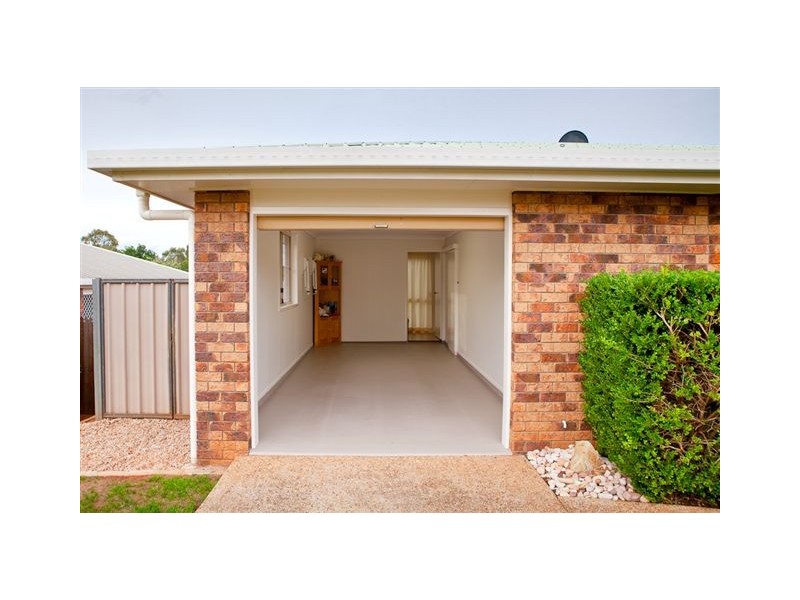 29 Lorraine Crescent, Centenary Heights QLD 4350