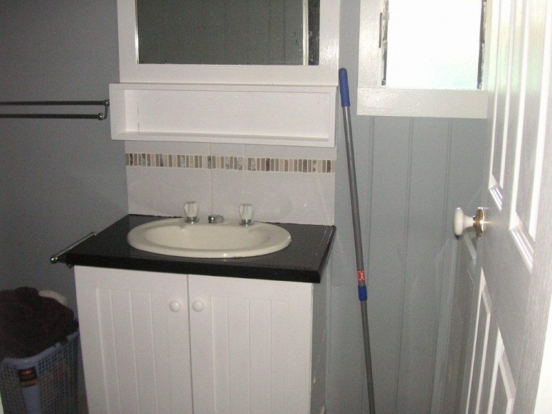 30 Ascot Street, Newtown QLD 4350