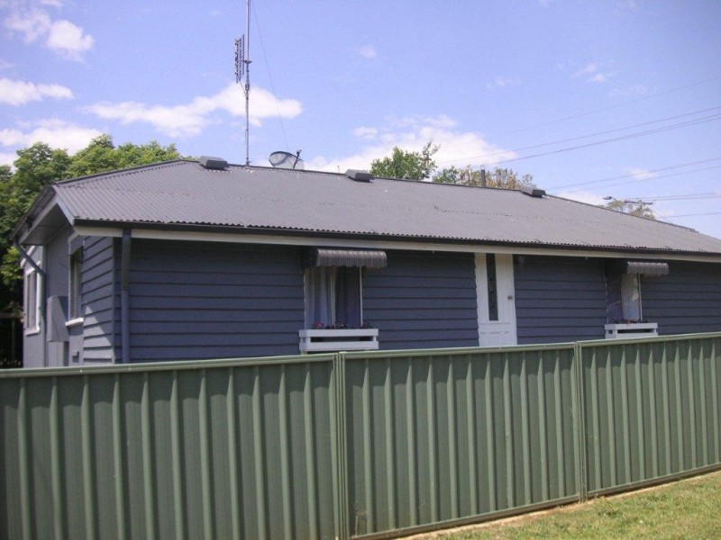 30 Ascot Street, Newtown QLD 4350