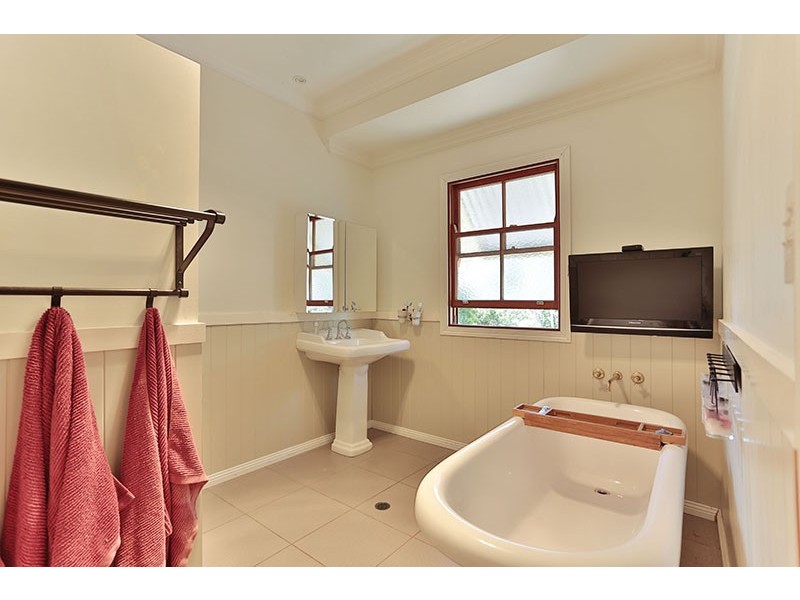 32 Goombungee Road, Kingsthorpe QLD 4400