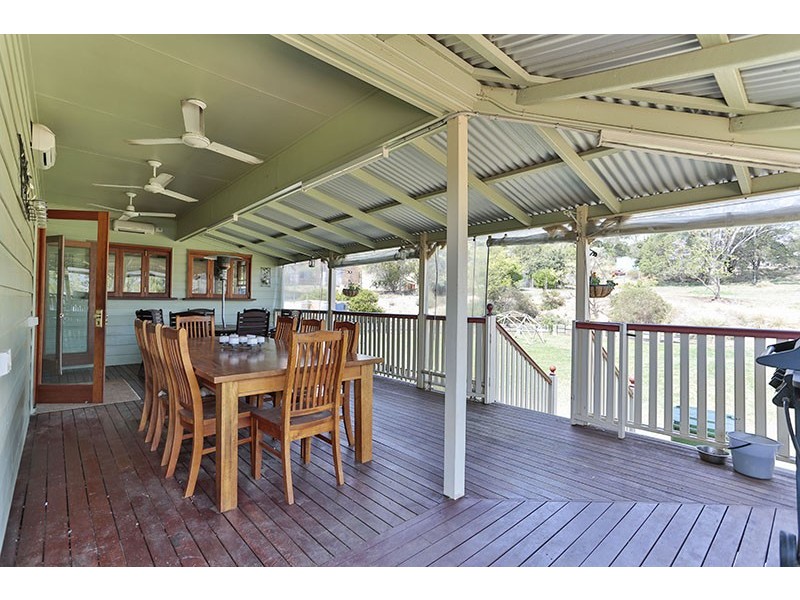 32 Goombungee Road, Kingsthorpe QLD 4400