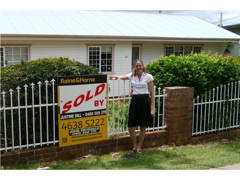 121 Perth Street, South Toowoomba QLD 4350