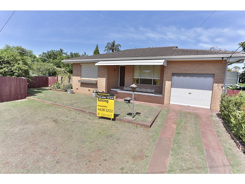 1 Maple Street, East Toowoomba QLD 4350