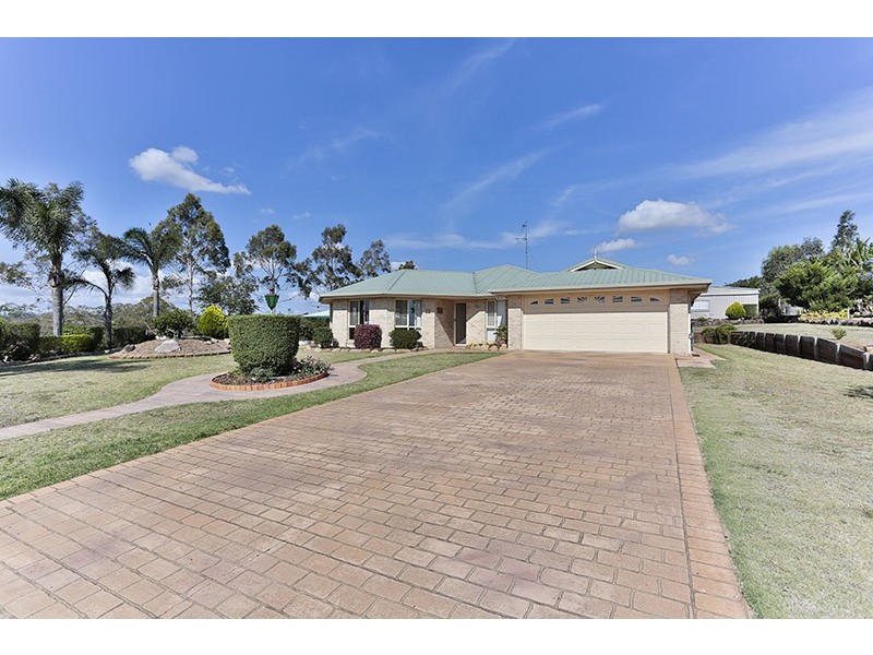 22 Harvey Road, Glenvale QLD 4350