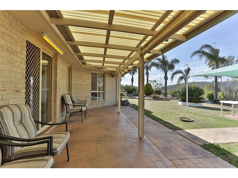 22 Harvey Road, Glenvale QLD 4350