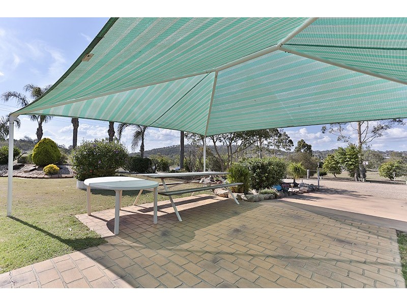 22 Harvey Road, Glenvale QLD 4350