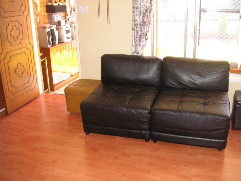 28 Tara Street, Wilsonton QLD 4350