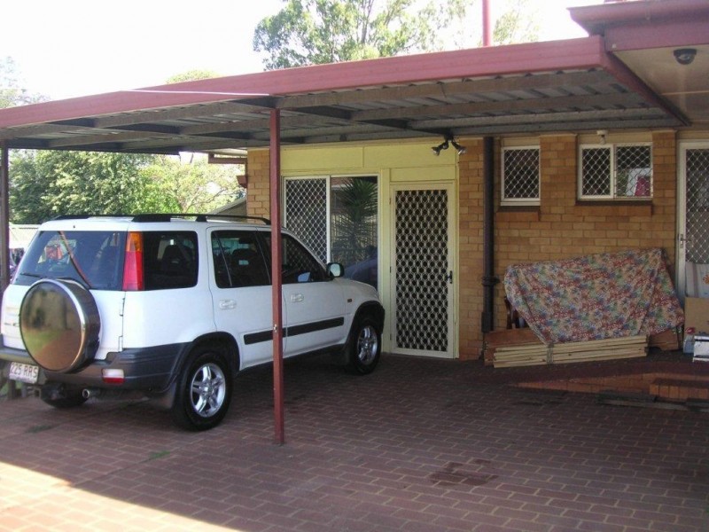 28 Tara Street, Wilsonton QLD 4350