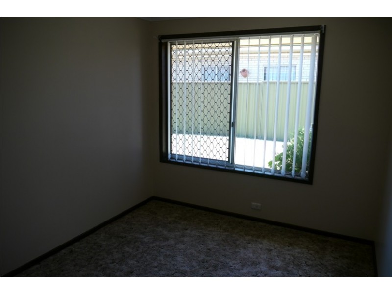 28 Matthews Street, Harristown QLD 4350