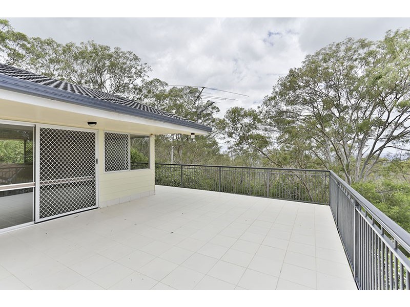 8 Panorama Crescent, Prince Henry Heights QLD 4350