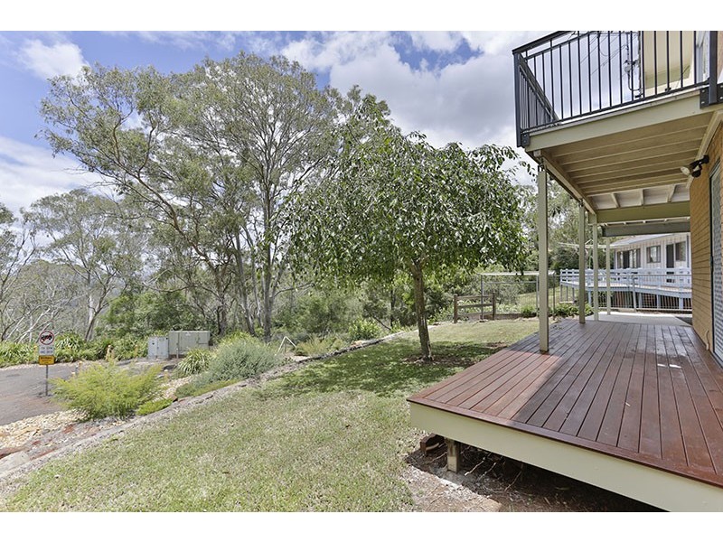 8 Panorama Crescent, Prince Henry Heights QLD 4350