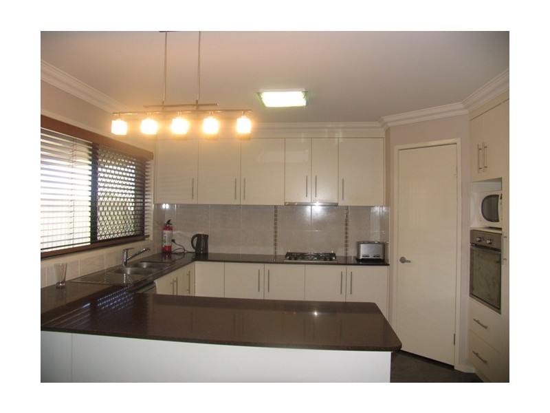 14 High Court Drive, Wilsonton Heights QLD 4350