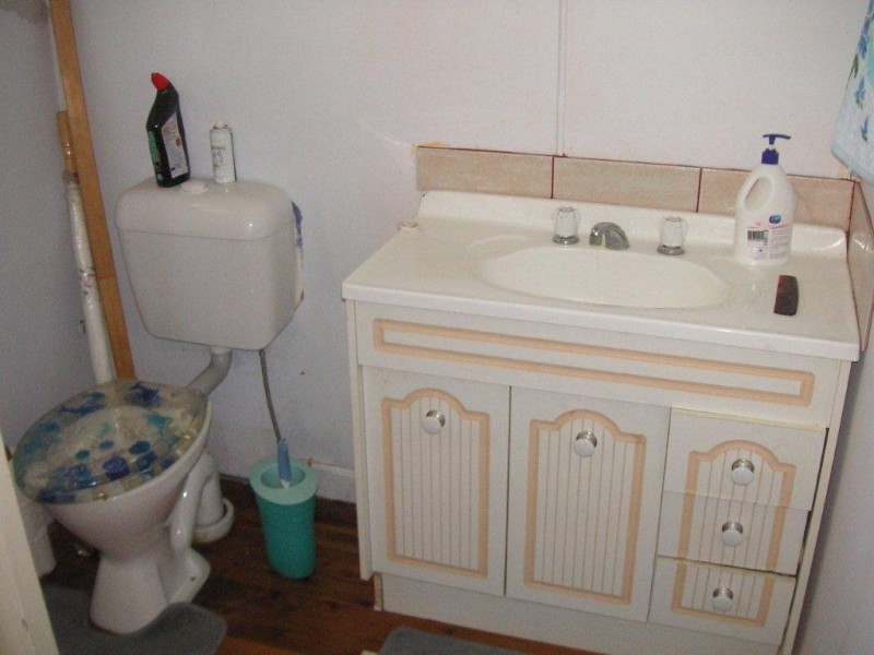 16 Elton Street, Greenmount QLD 4359