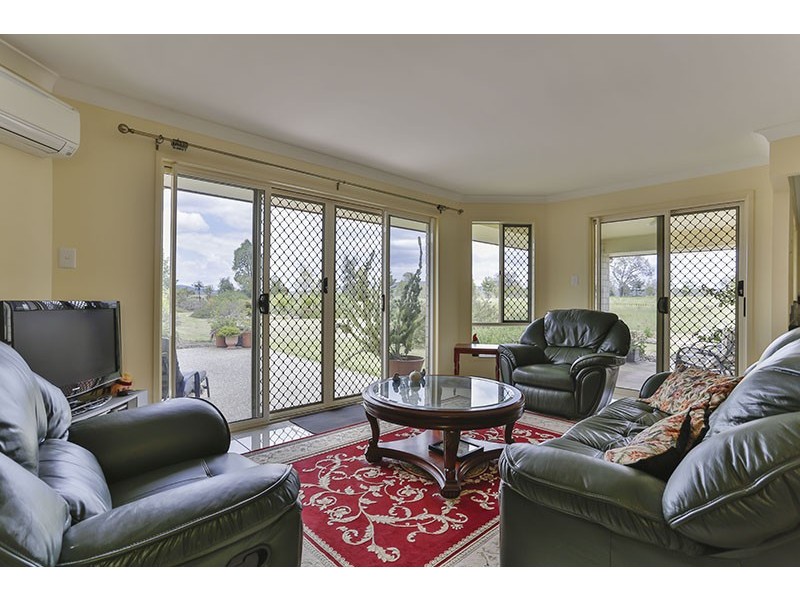 51 Ashford Drive, Wyreema QLD 4352